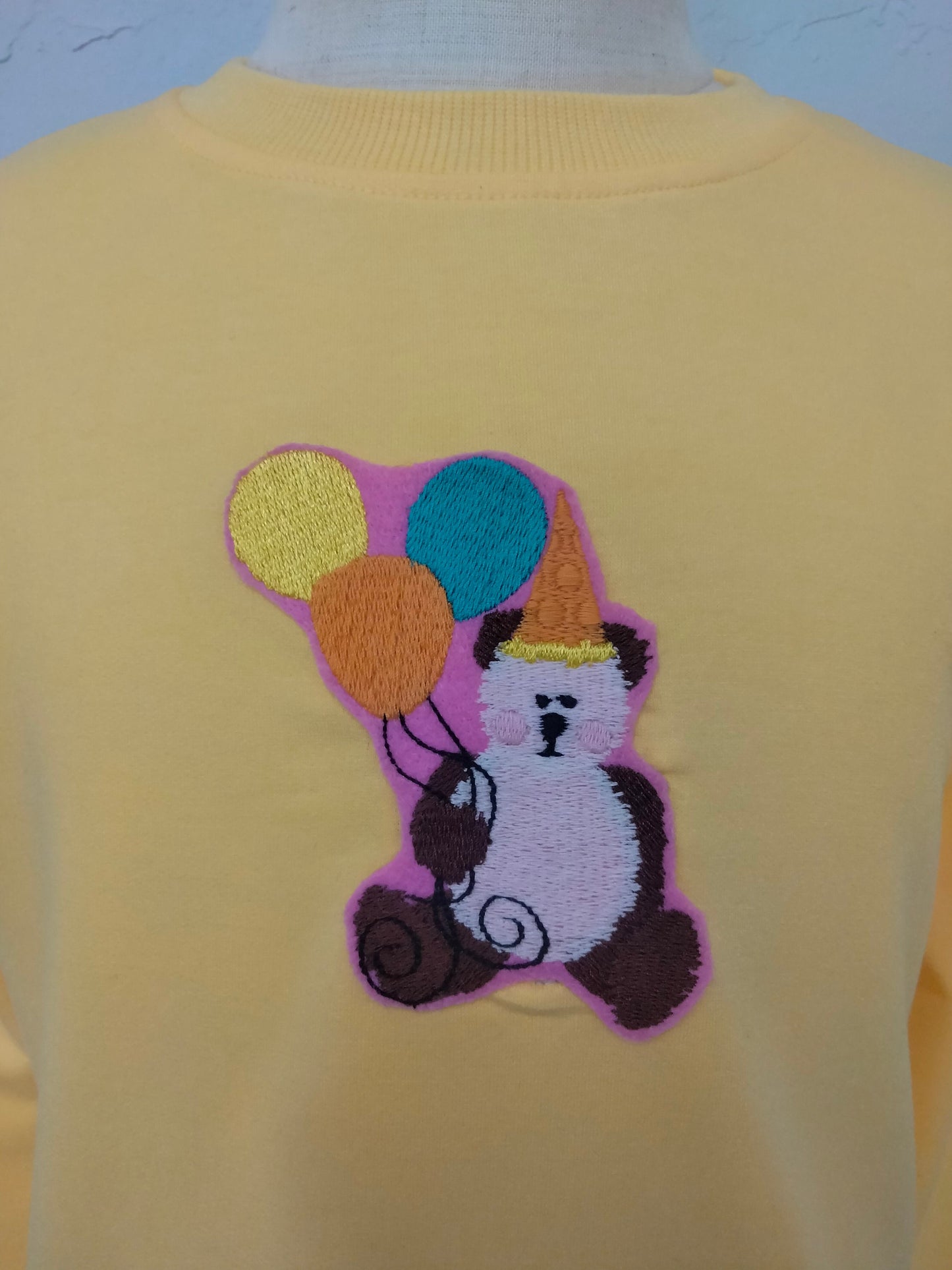 Yellow Party Bear Embroidery Patch Sweater